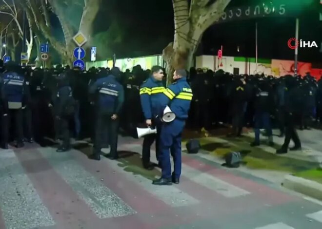 Gürcistan’da Protestolara Polis Müdahalesi